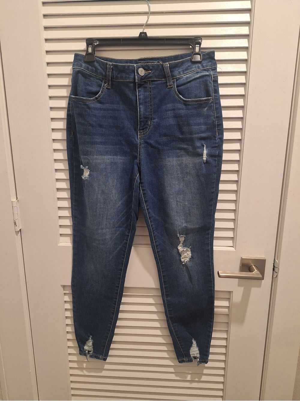 Maurices Women's Dark Blue Distressed Skinny Jeans